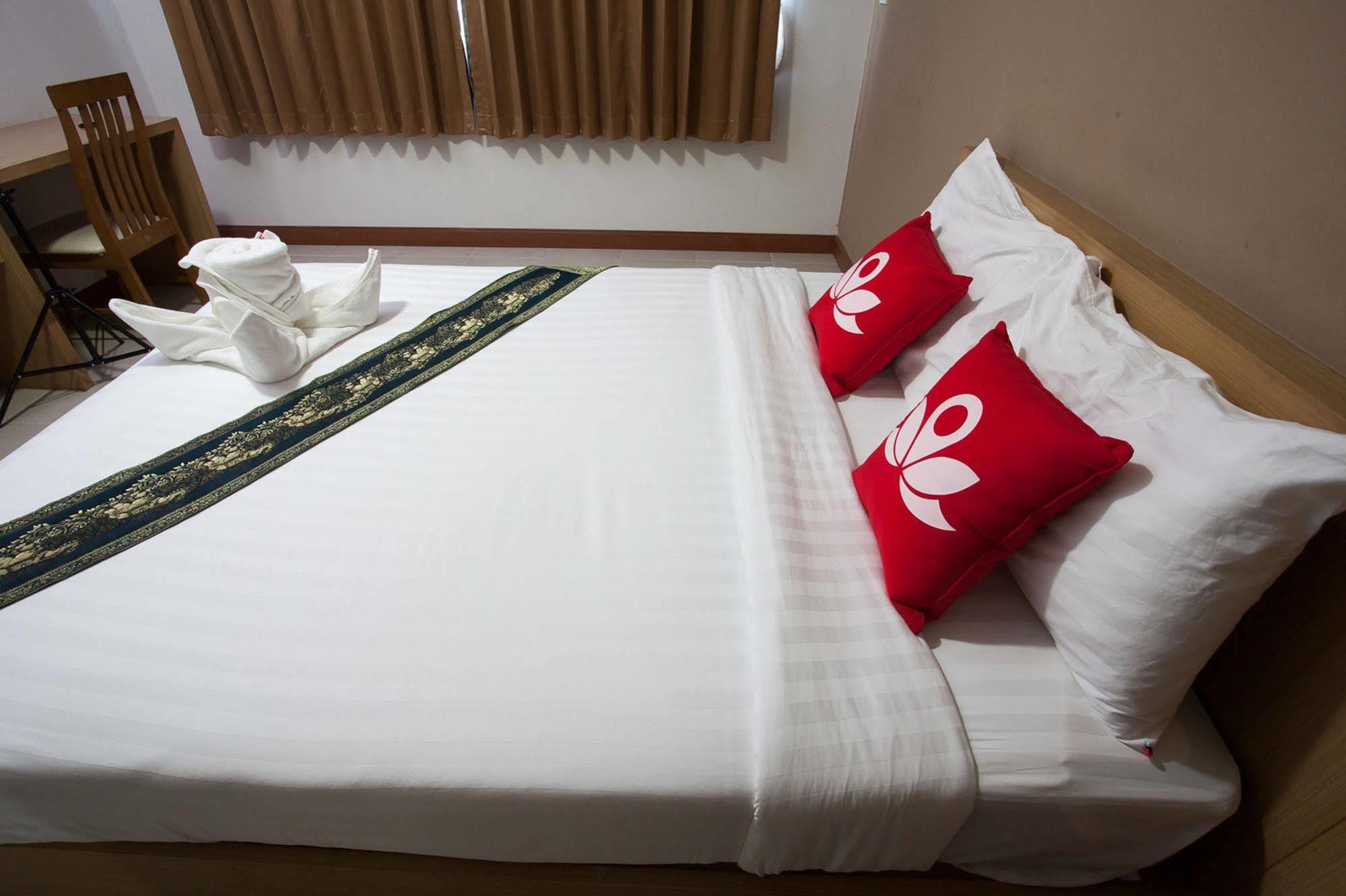 Zen Rooms Vibhavadee-Rangsit Bangkok Buitenkant foto